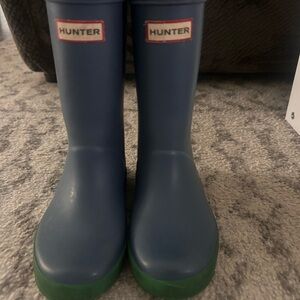 Hunter Navy and Teal Boots